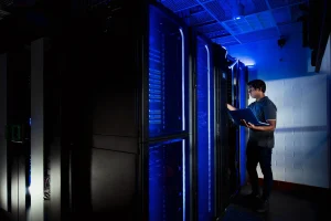 Como escolher o melhor UPS para data center
