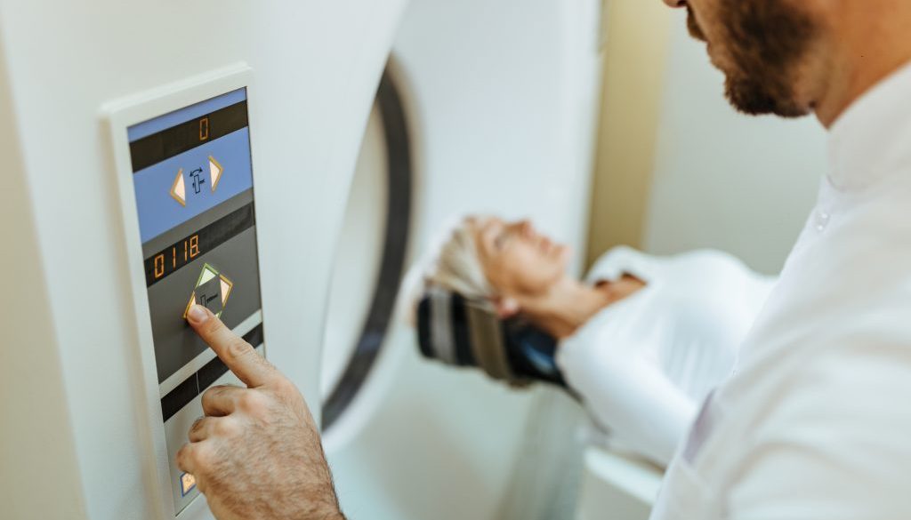 O papel no nobreak na continuidade dos exames de imagem